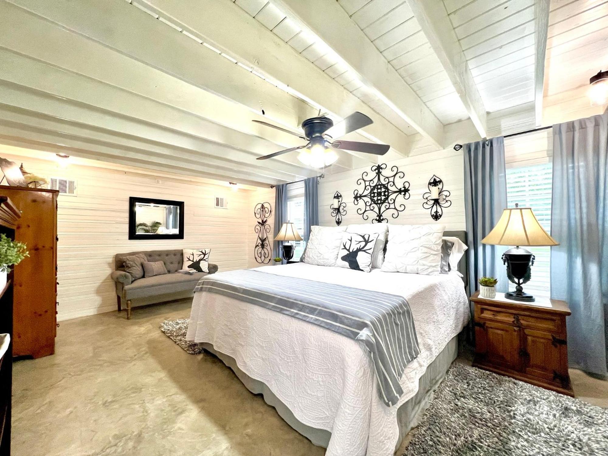 A Tranquil Retreat Loaded With Ambiance! Sleeps 10 Villa Platt Luaran gambar